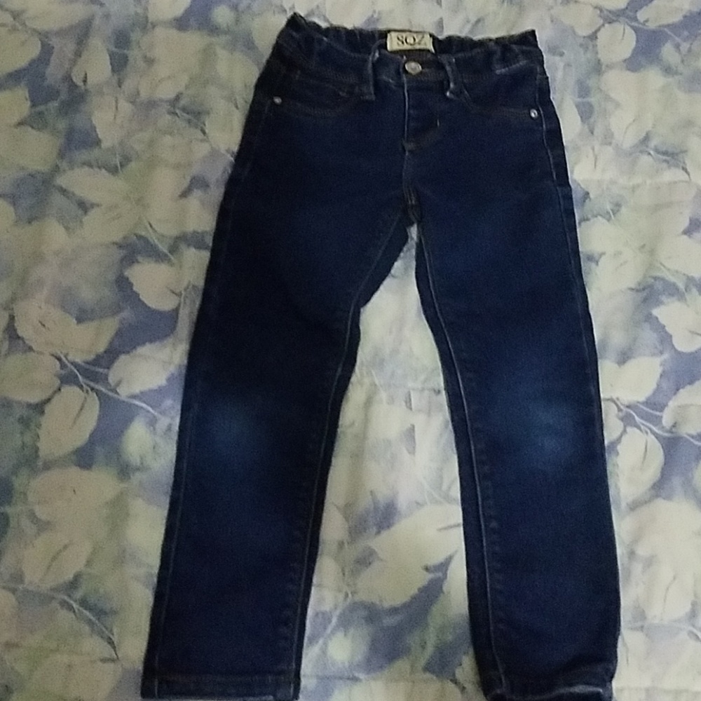Girls blue Jeans